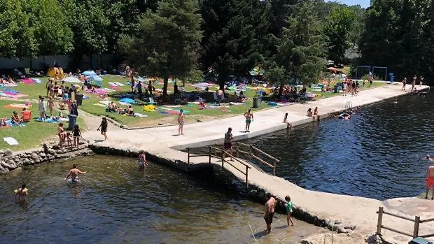 El Corazon De Gredos 公寓 *